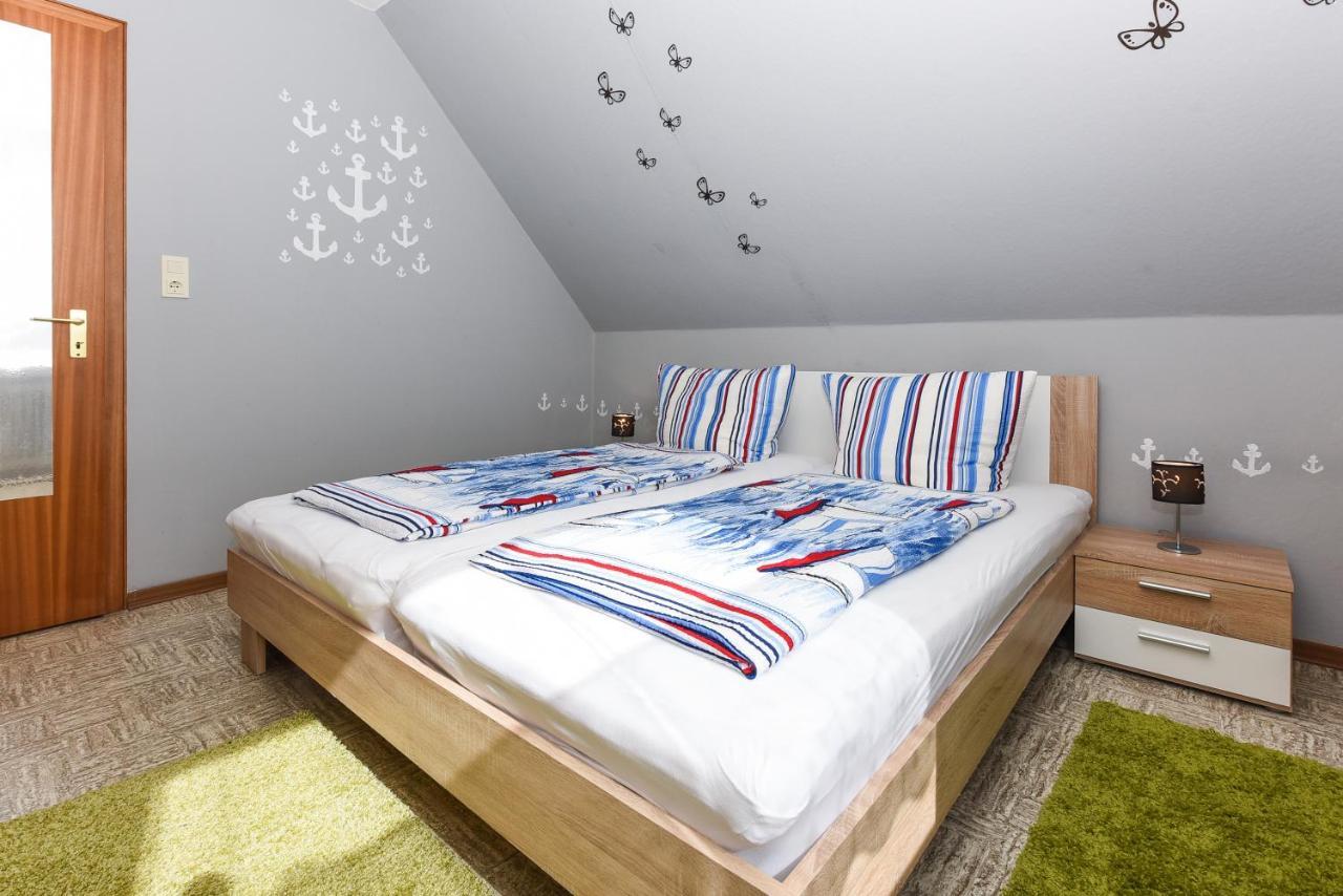 Ferienwohnungen Wind & Meer Neuharlingersiel Ngoại thất bức ảnh